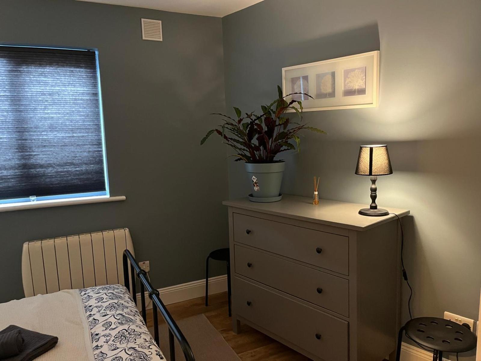 Woodquay Mews Apartment Galway Bagian luar foto