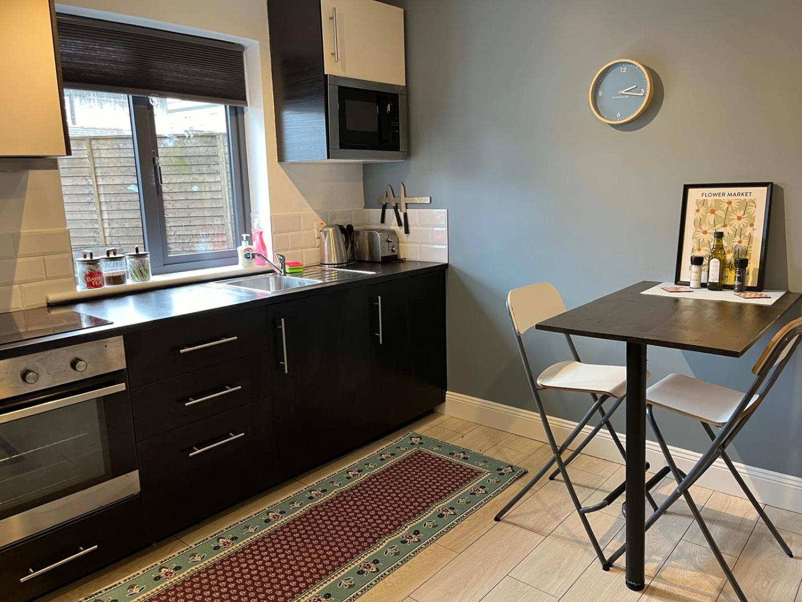 Woodquay Mews Apartment Galway Bagian luar foto